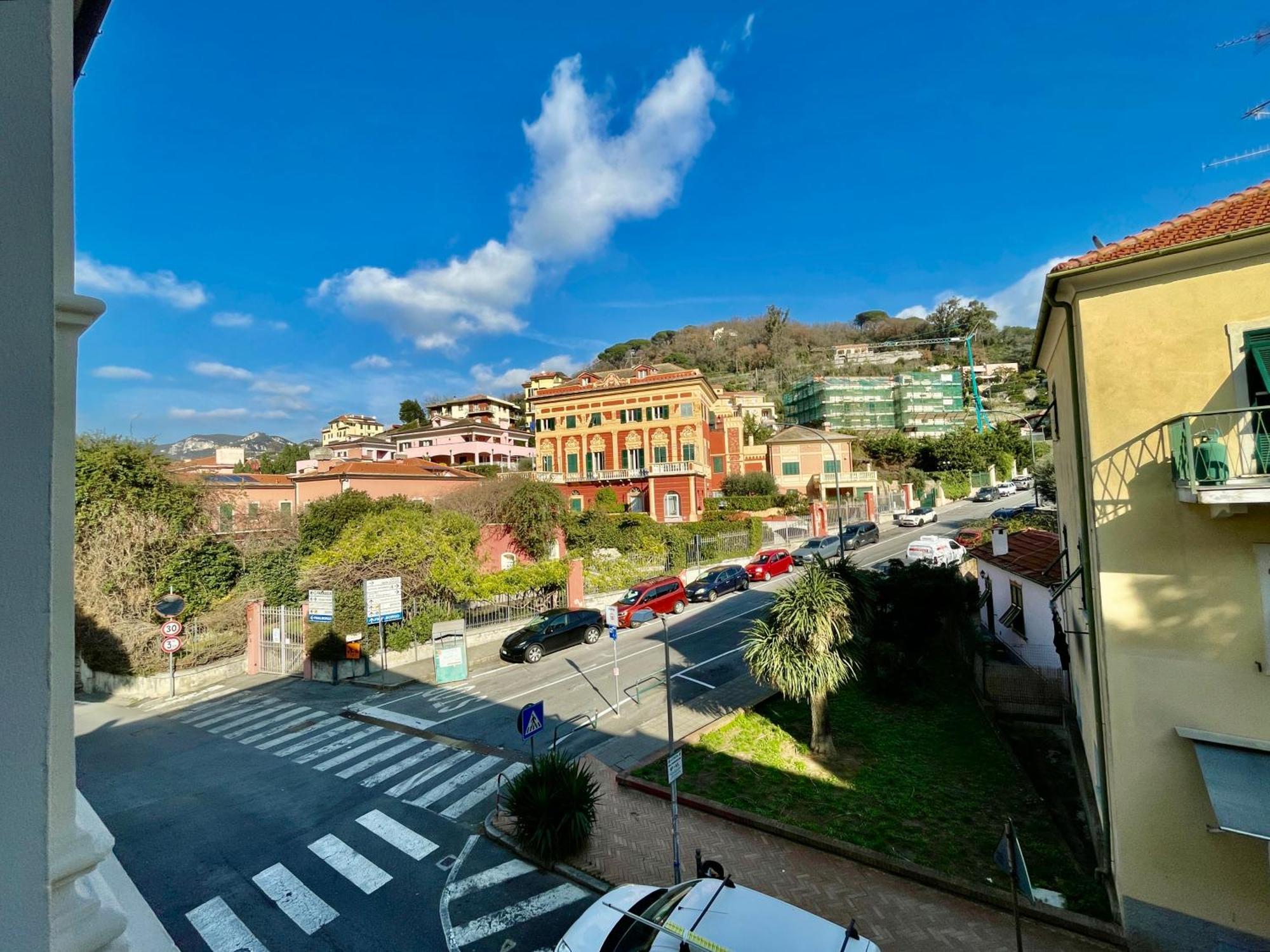 Villa Migliorini Lusso & Comfort In Finalborgo. Finale Ligure Ruang foto